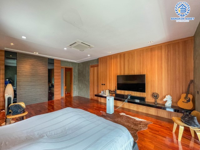 *****บ้านเดี่ยวมือสองย่านกรุงเทพฯ ม.เศรษฐสิริ ราชพฤกษ์-จรัญฯ เนื้อที่กว้างขวางมากถึง 105 ตร.ว. ฟังก์ชัน 3 ห้องนอน 3 ห้องน้ำ ที่จอดรถ 2 คัน บ้านจากผู้พัฒนาโครงการ Sansiri ตั้งบนทำเลแห่งการเดินทาง เชื่อมต่อถนนราชพฤกษ์, ถนนจรัญสนิทวงศ์, ถนนพรานนก, ถนนบรมราชชนี